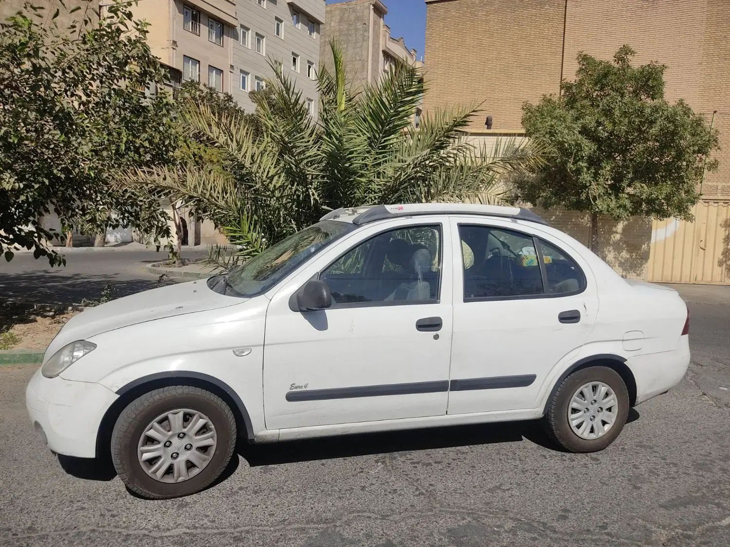 تیبا صندوق دار SX - 1393