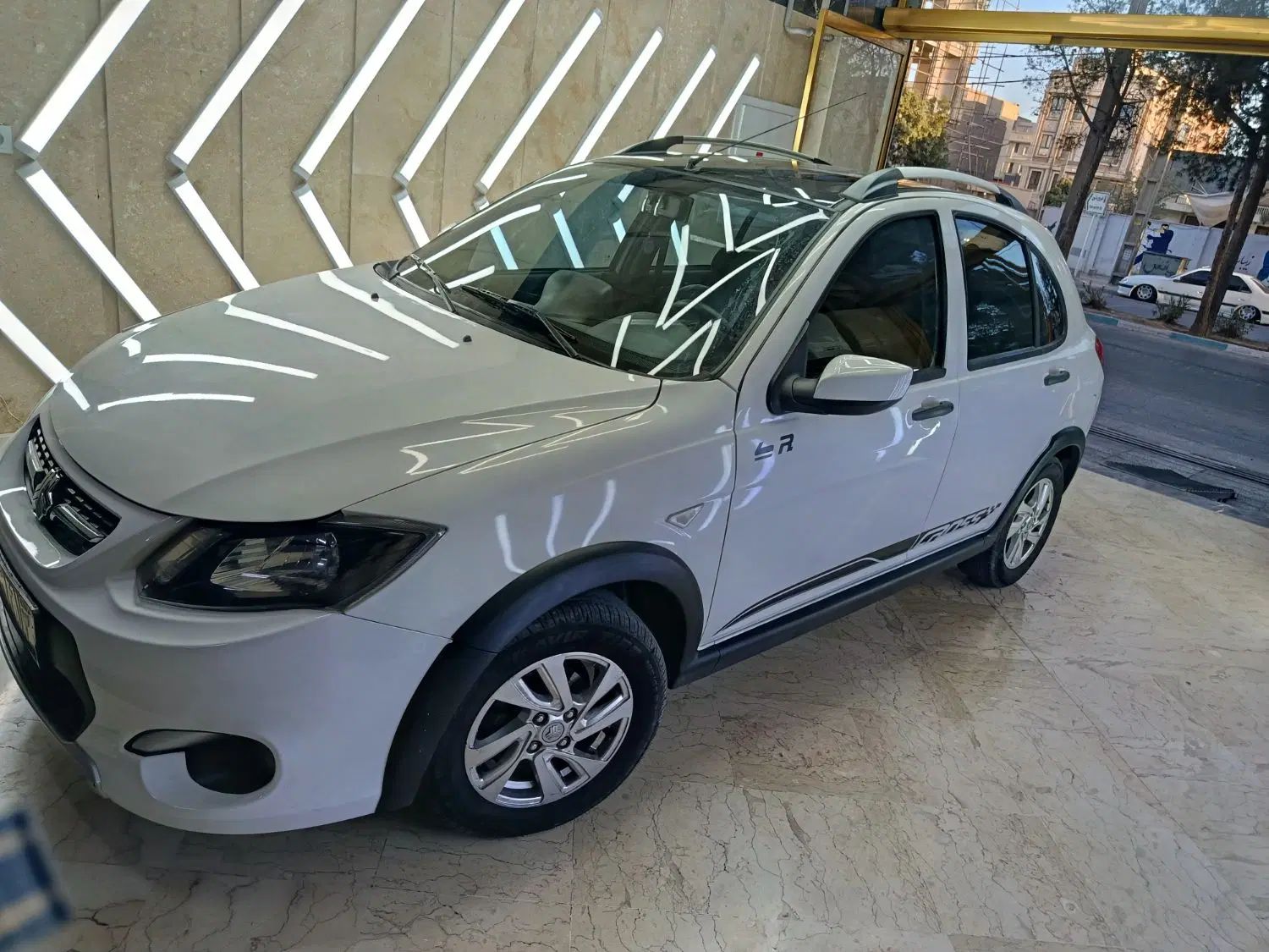 کوییک R دنده‌ای - 1399
