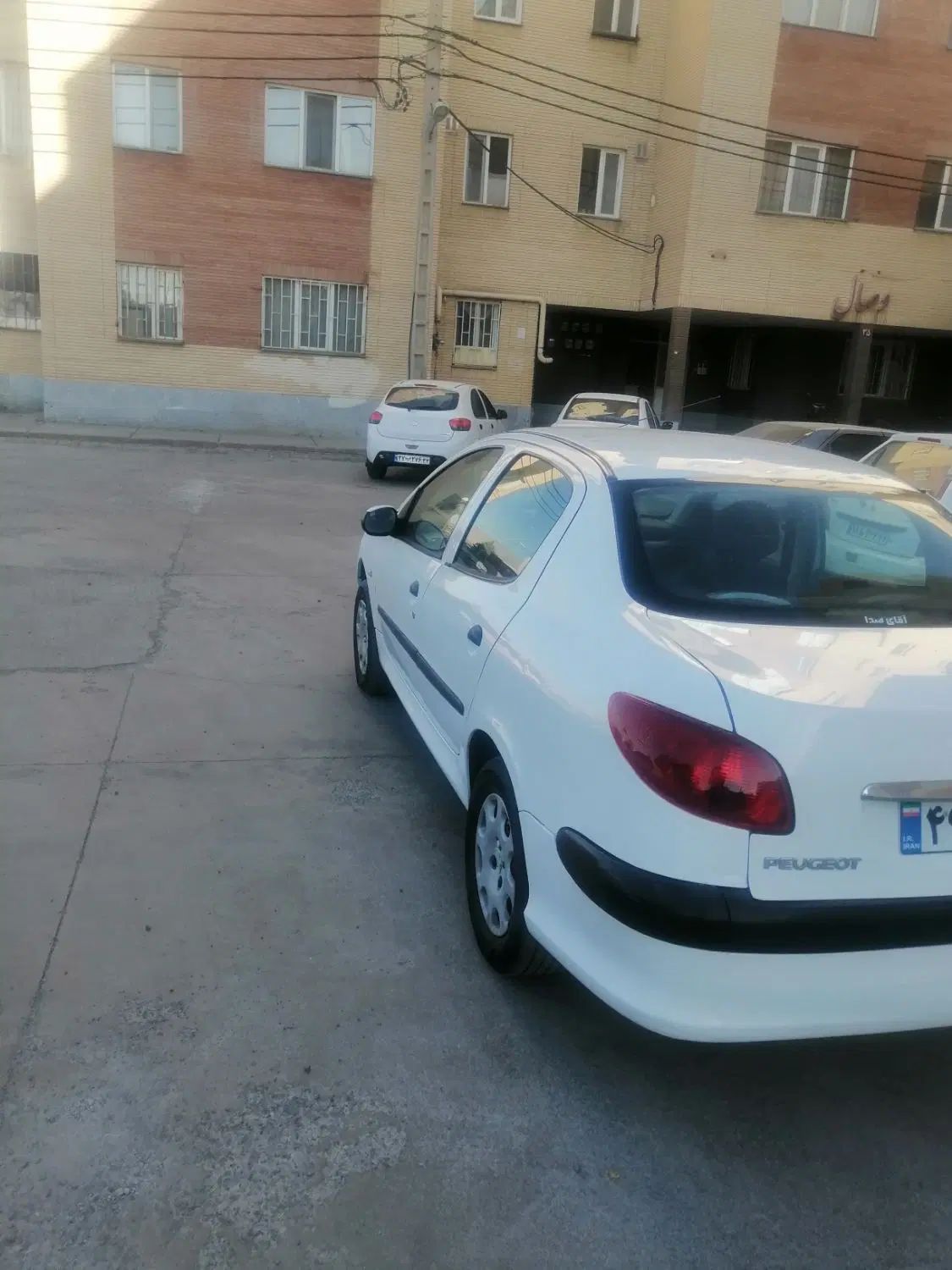 پژو ۲۰۶ صندوق دار v1 - 1390