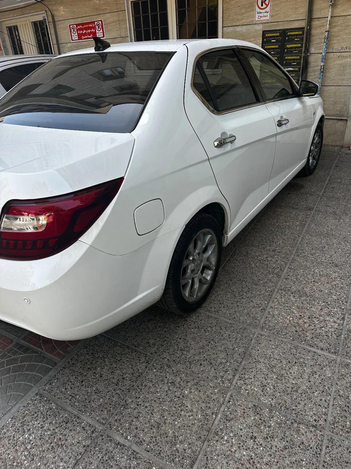 دنا پلاس توربو 6 دنده - 1402