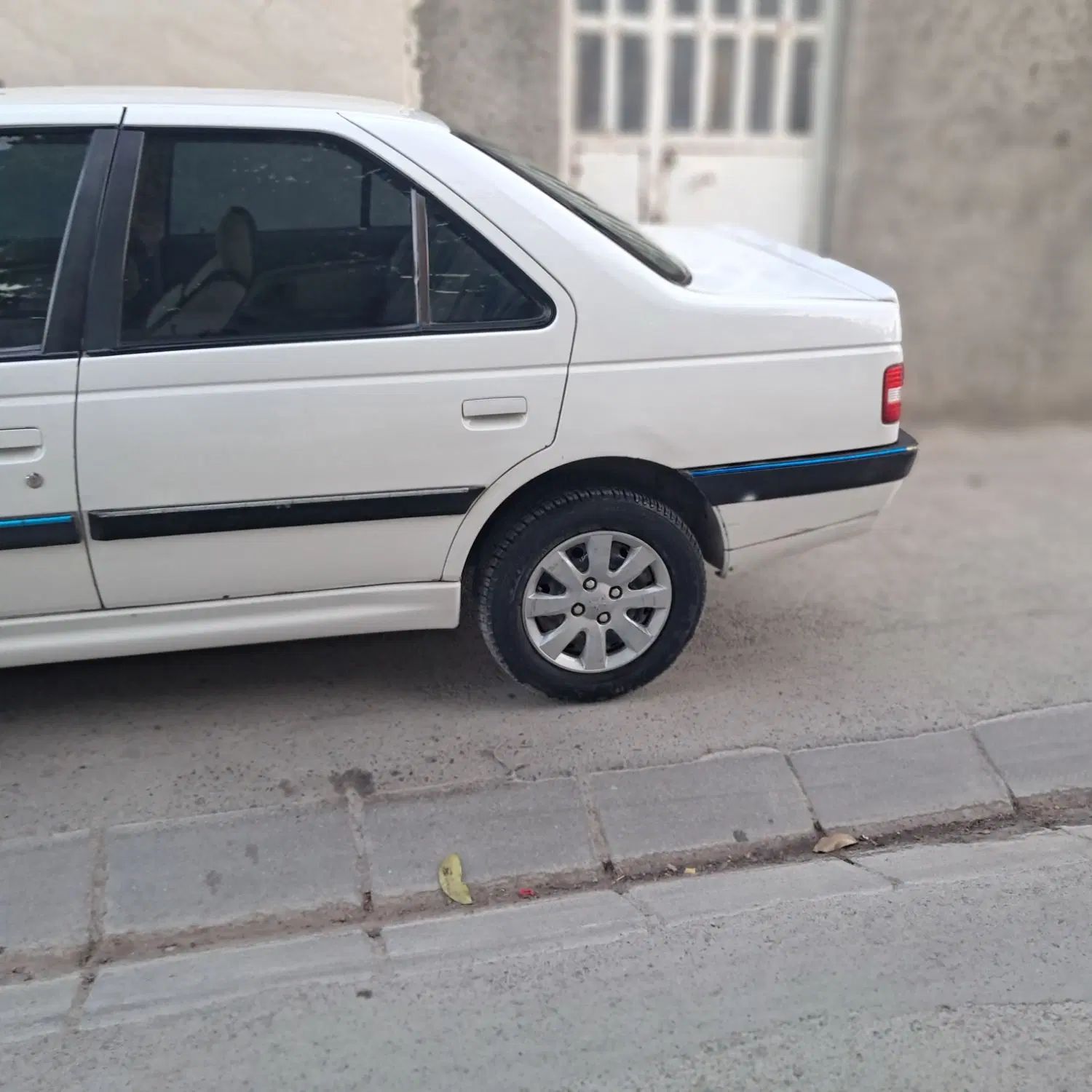 پژو 405 SLX بنزینی  XU7 - 1390
