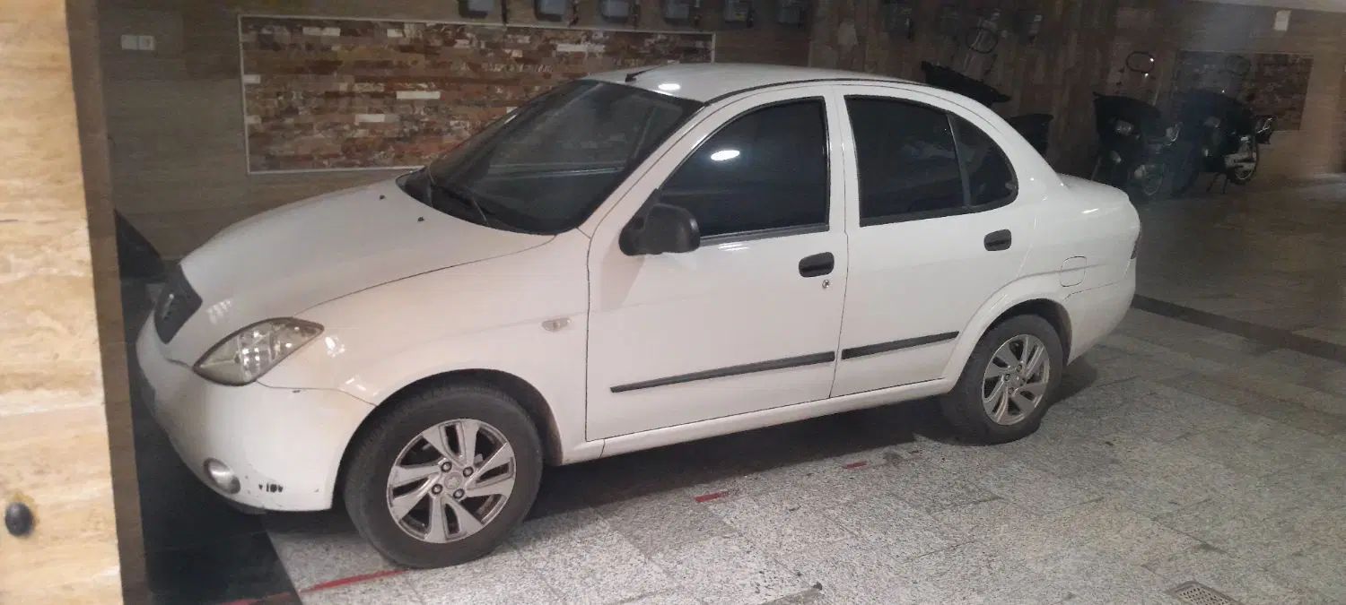 تیبا صندوق دار SX - 1398