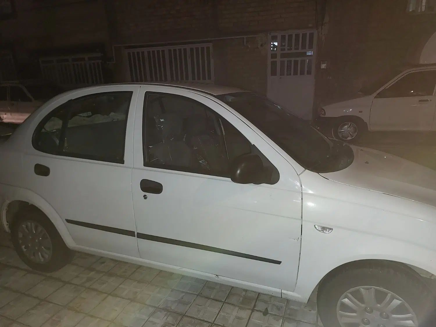 تیبا صندوق دار SL - 1392