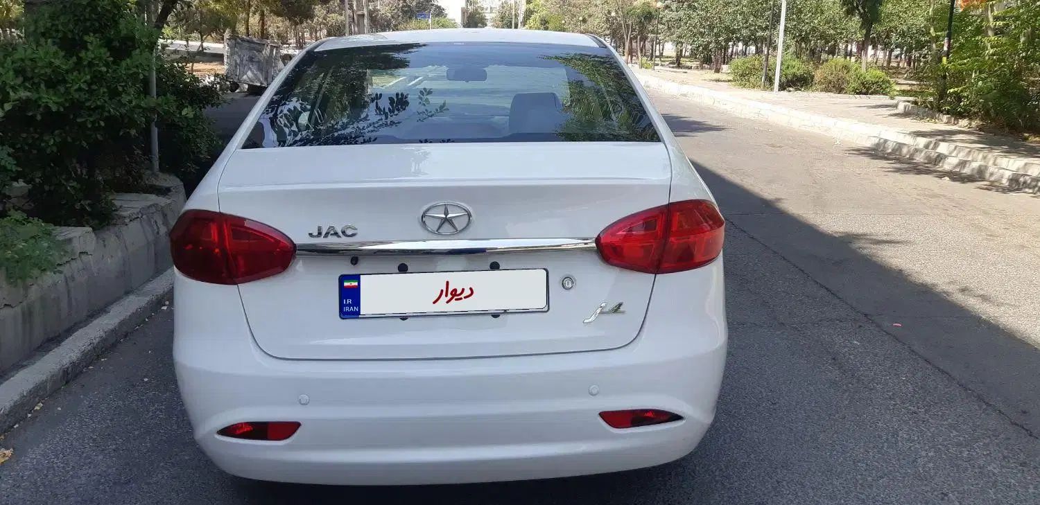 جک J4 اتوماتیک آپشنال - 1402