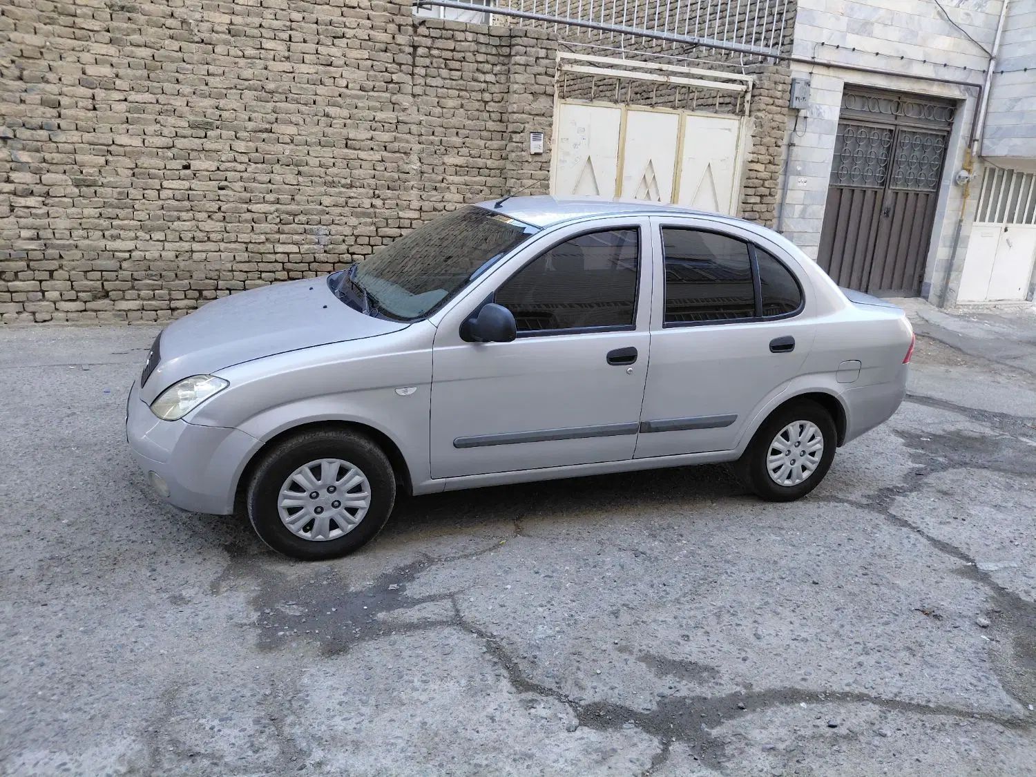 تیبا صندوق دار EX - 1395
