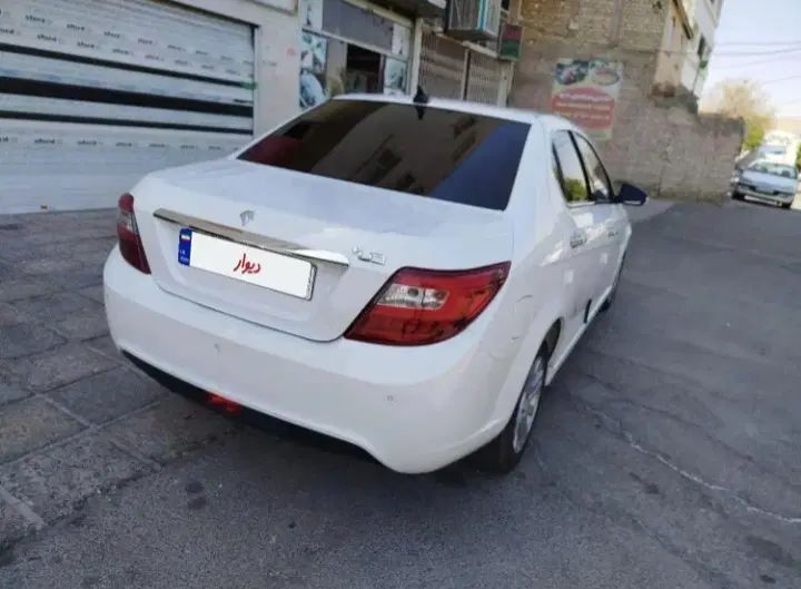 دنا پلاس توربو 6 دنده - 1404