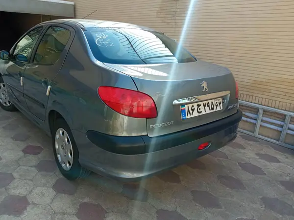 پژو ۲۰۶ صندوق دار v20 - 1387