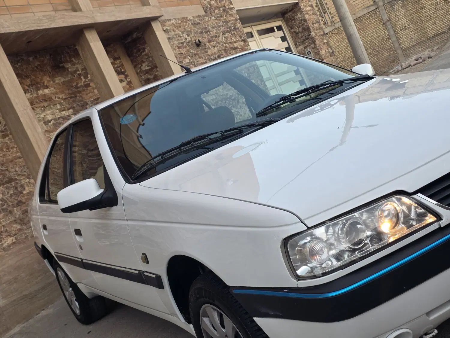 پژو 405 SLX بنزینی TU5 - 1391