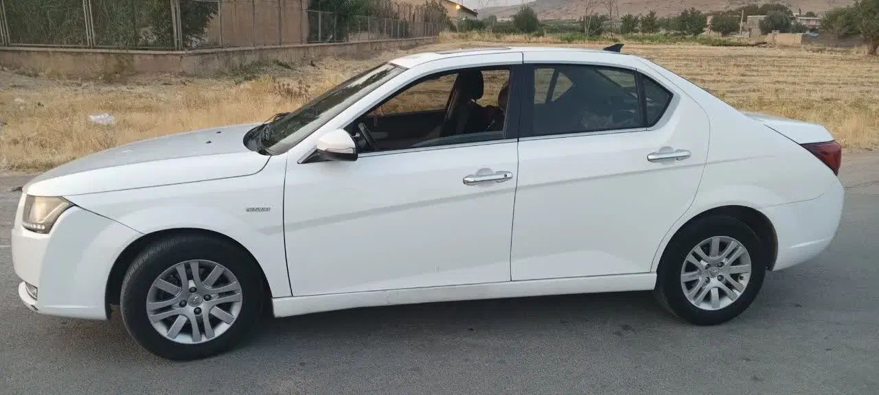 دنا پلاس تیپ ۲ سانروف ۴ ایربگ - 1398