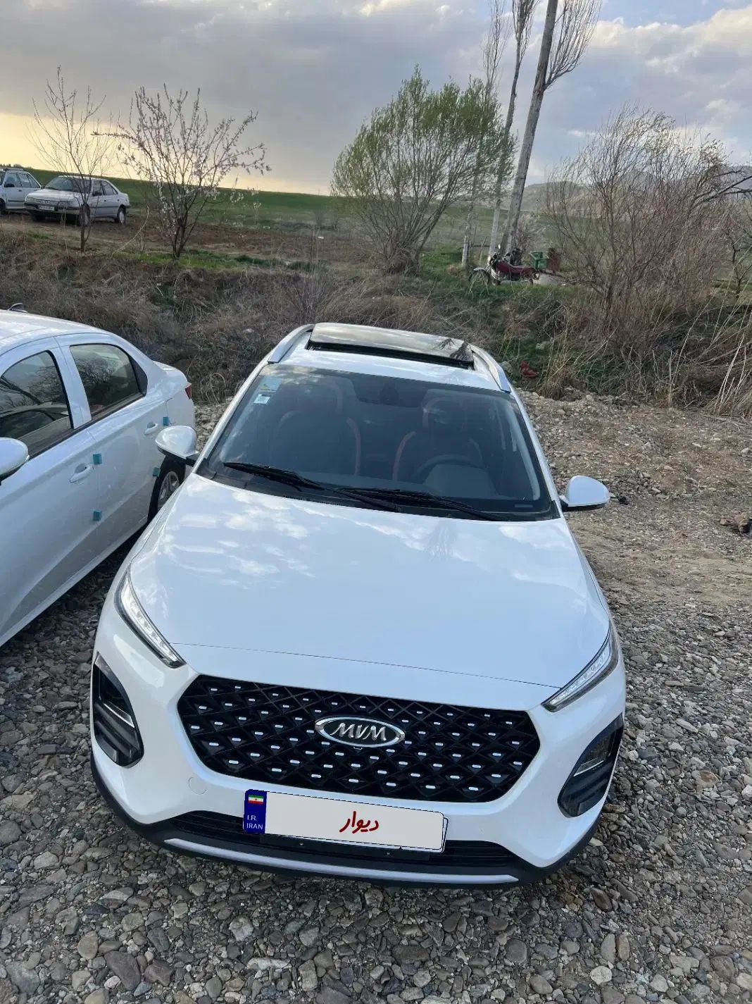 ام وی ام X22 پرو دنده‌ای - 1403