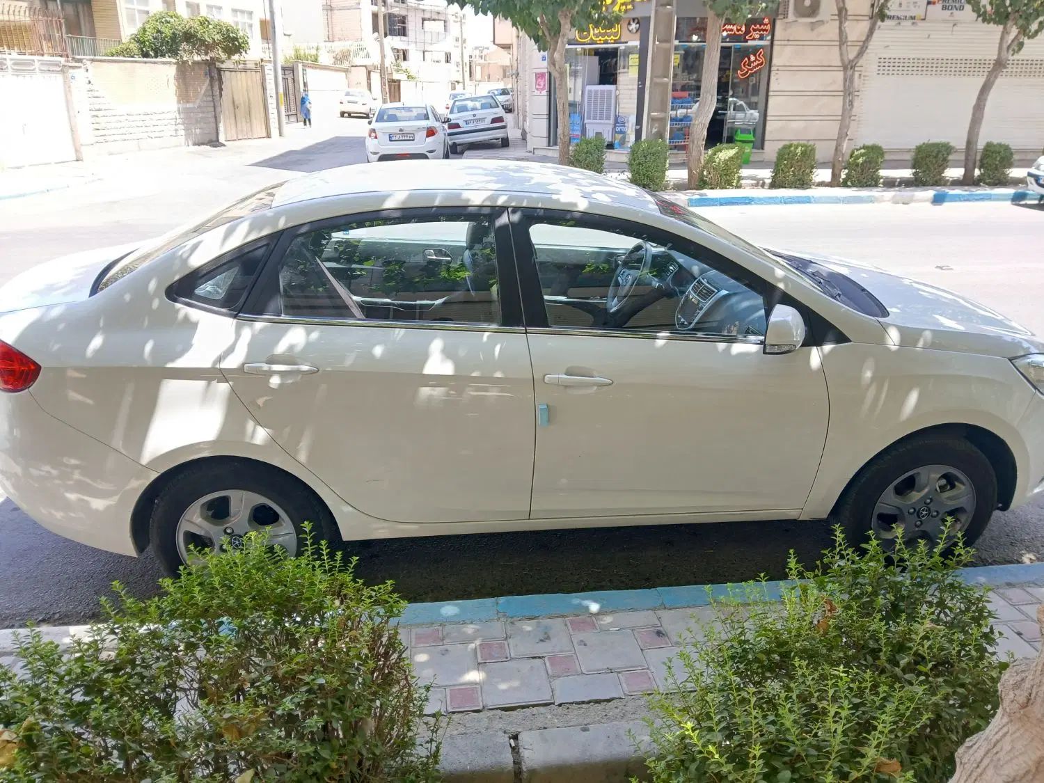 جک J4 اتوماتیک آپشنال - 1404