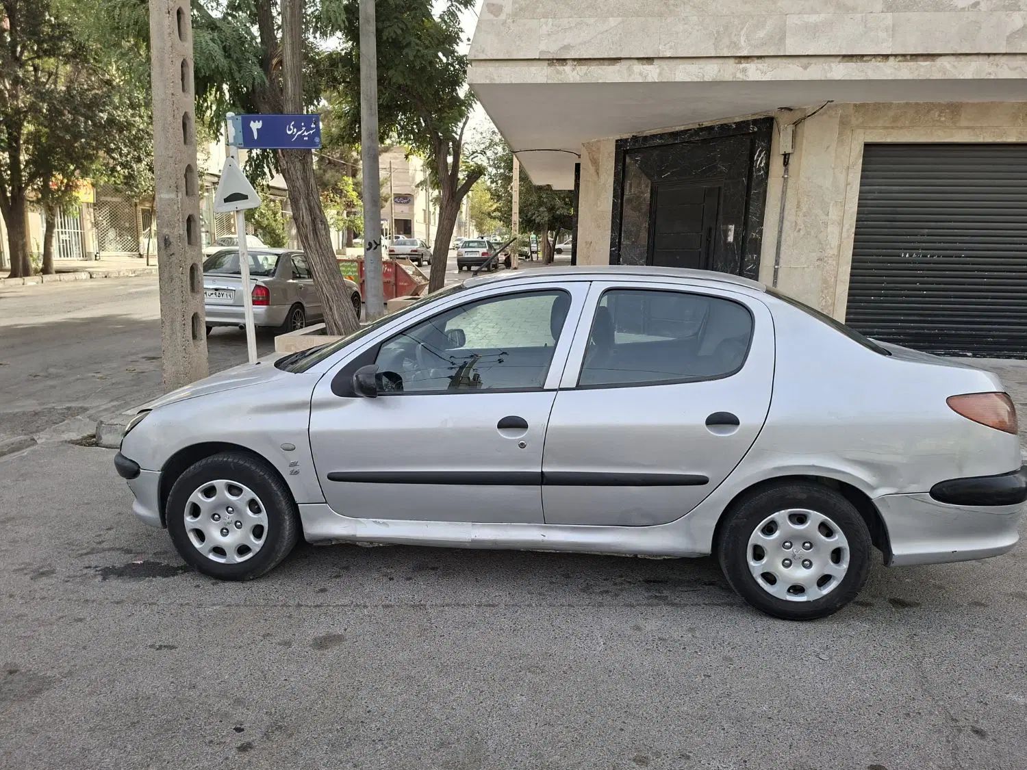 پژو ۲۰۶ صندوق دار v6 - 1388