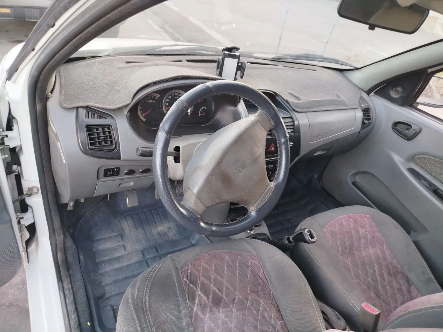 تیبا صندوق دار SX - 1395