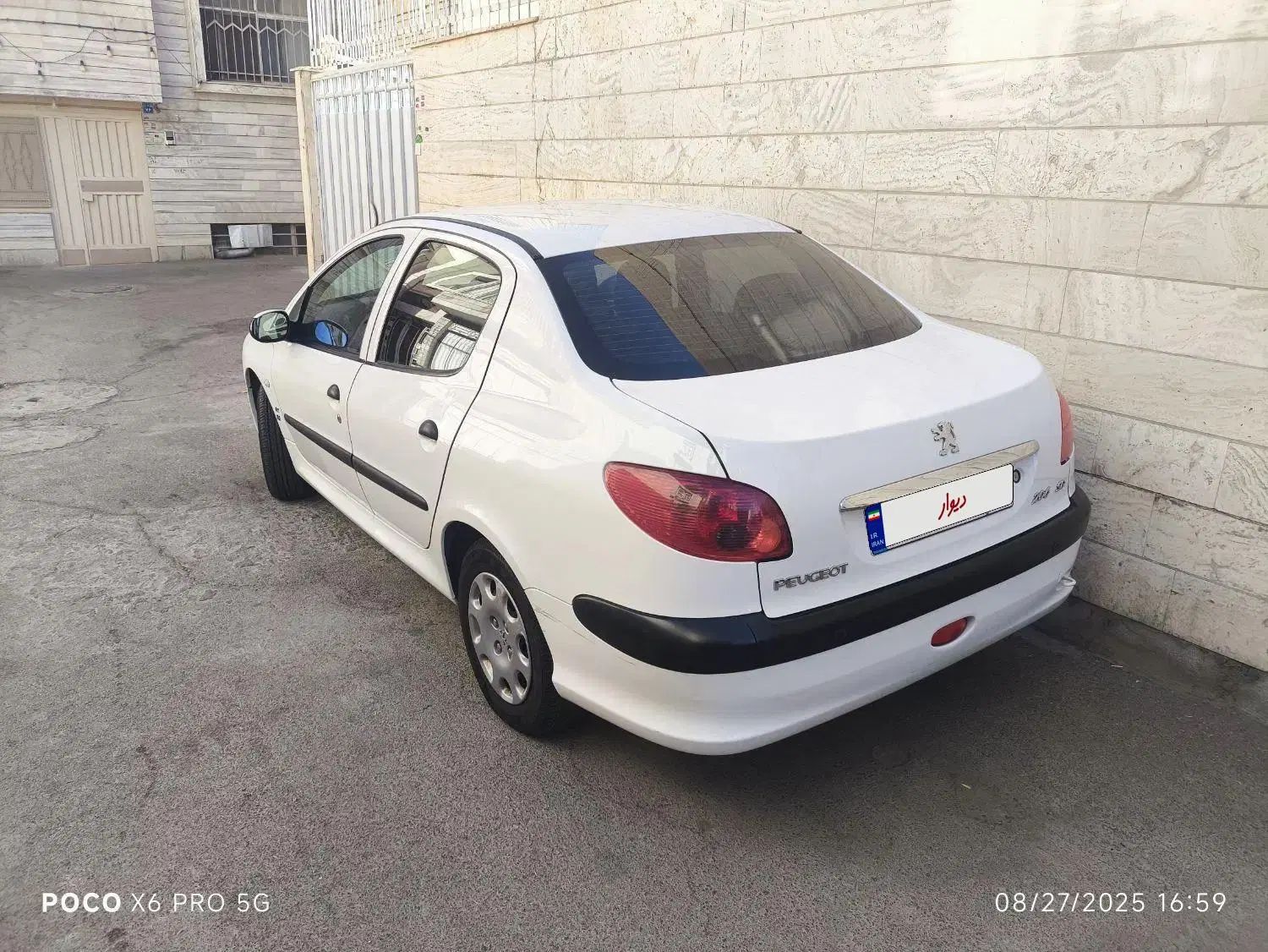پژو ۲۰۶ صندوق دار v8 - 1396