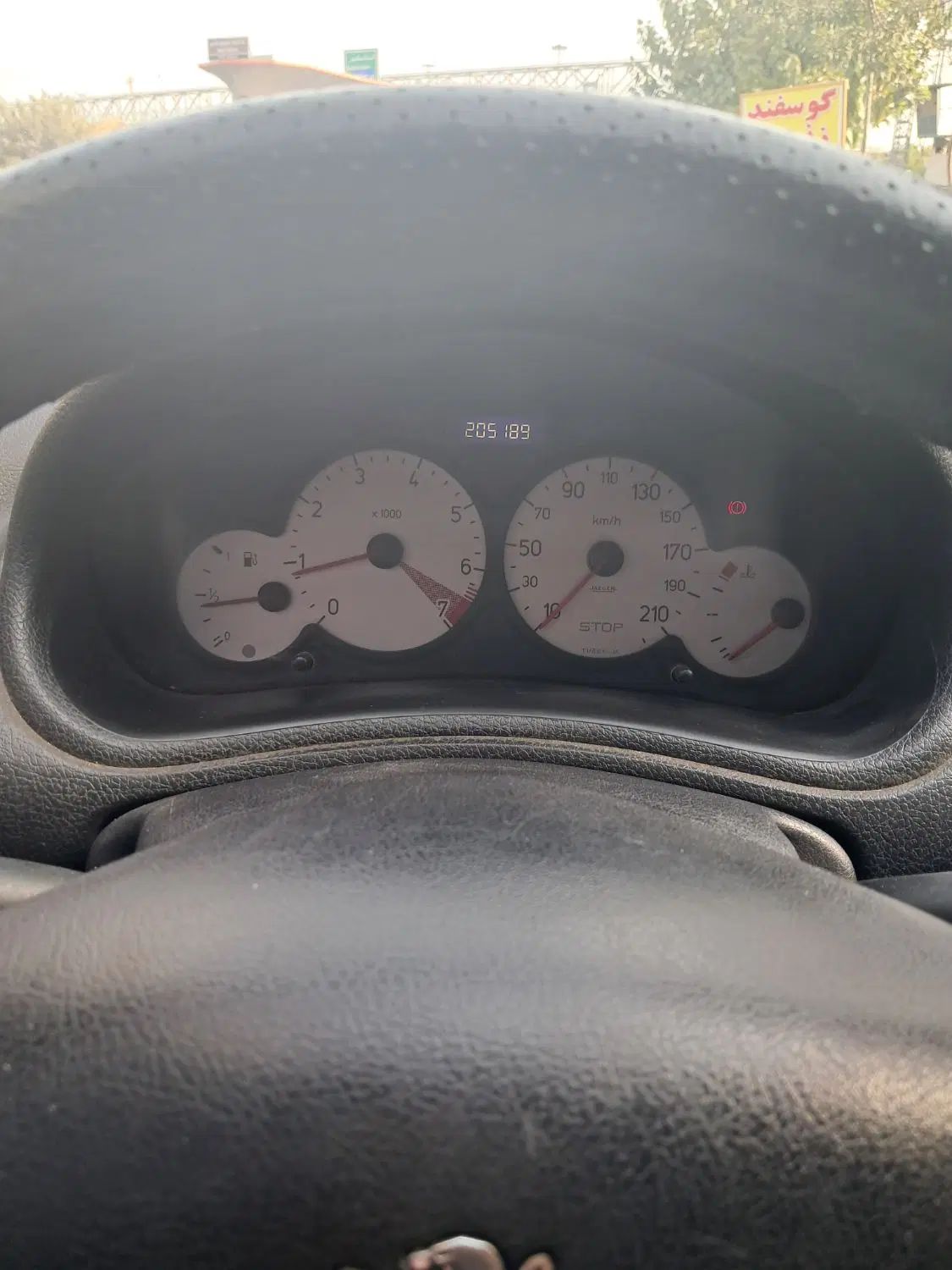 پژو ۲۰۶ صندوق دار v8 - 1391