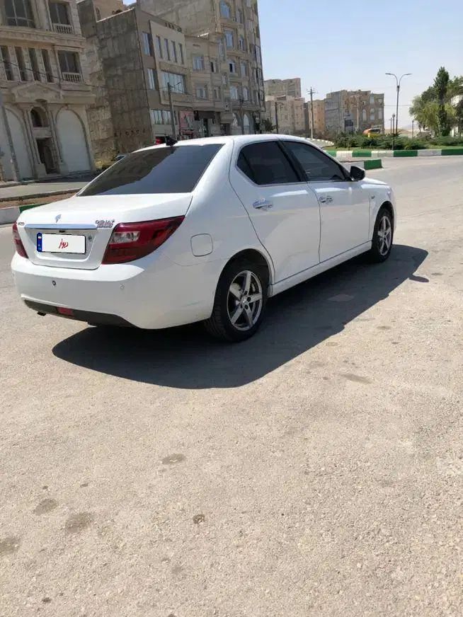 دنا پلاس توربو 6 دنده - 1402