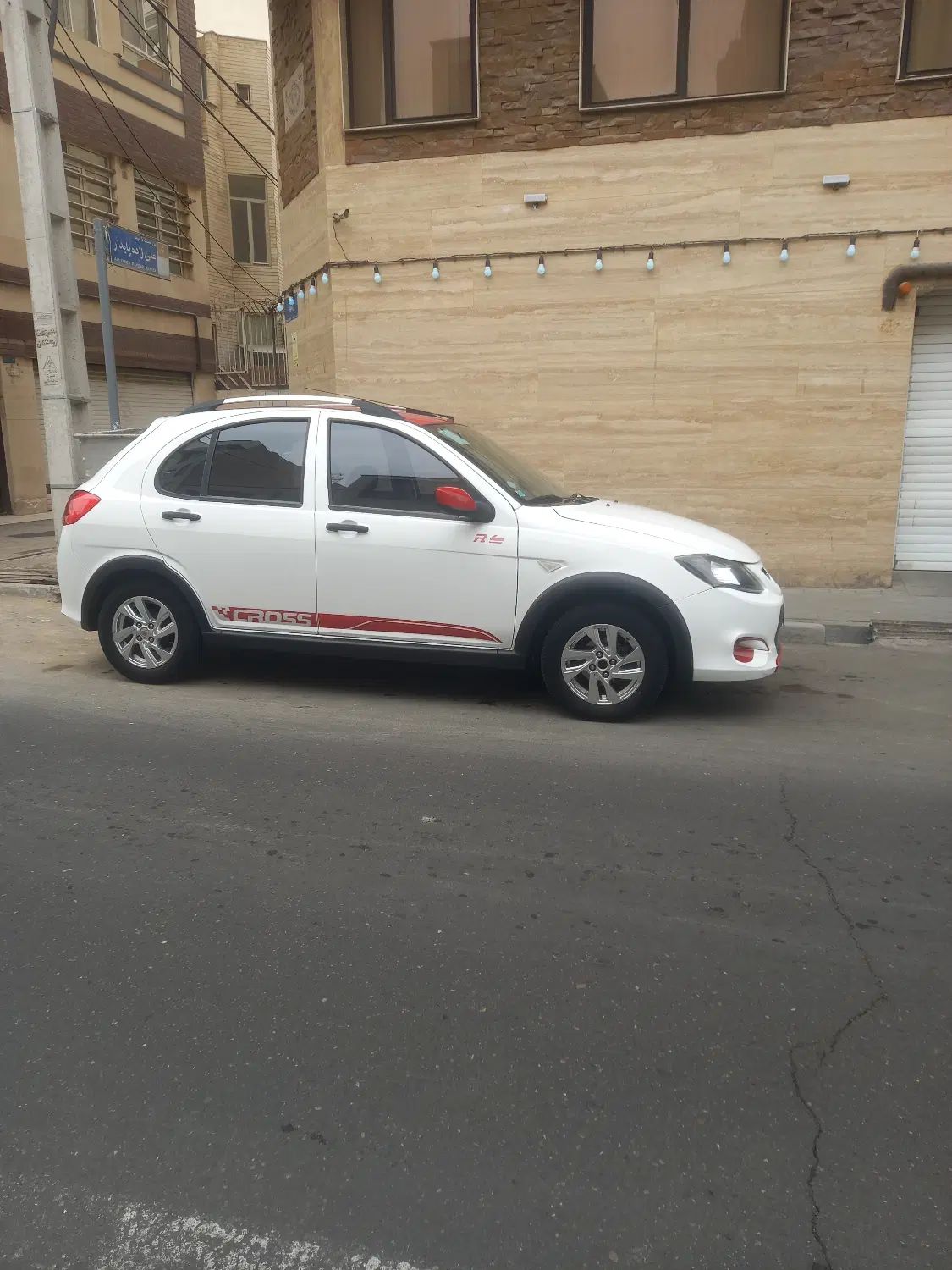 کوییک R دنده‌ای - 1399