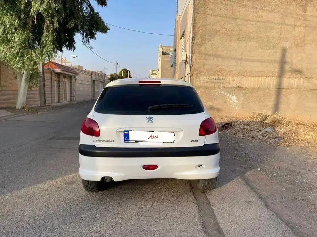 پژو 206 تیپ 3 - 1390