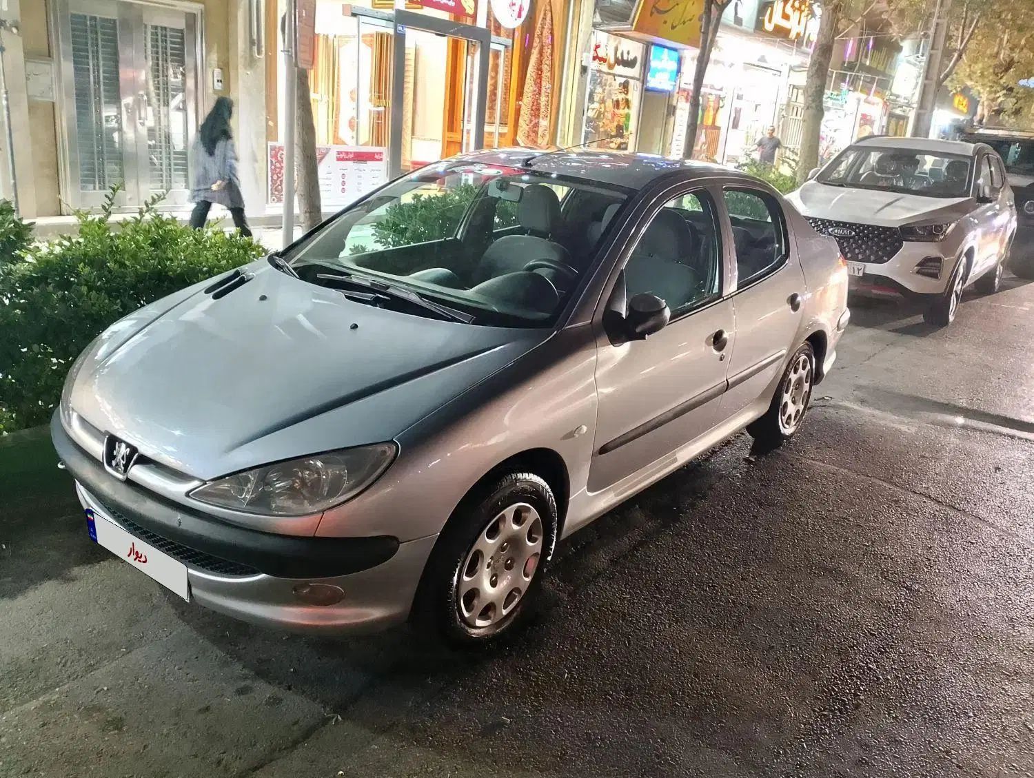 پژو ۲۰۶ صندوق دار v8 - 1393