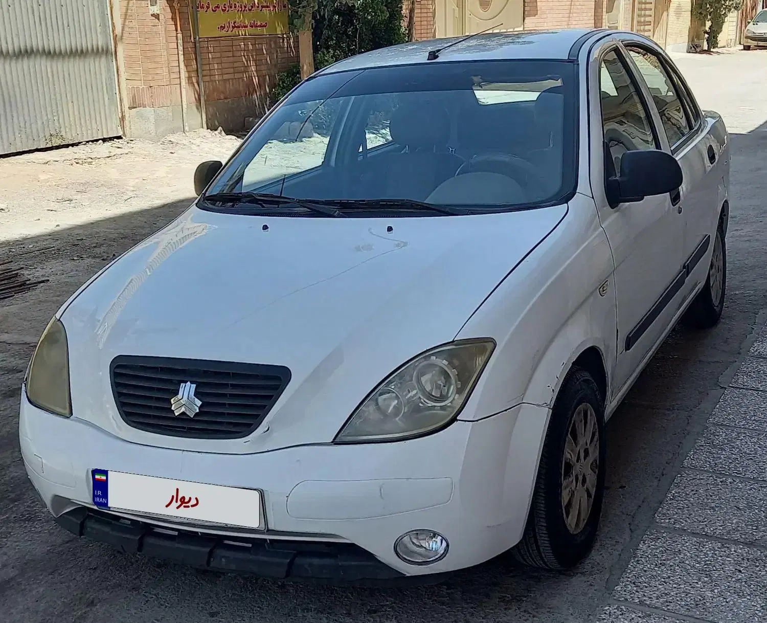 تیبا صندوق دار EX - 1393