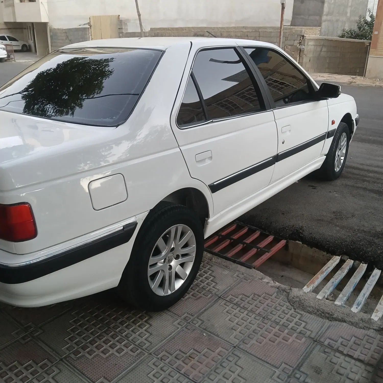 پژو پارس LX - 1400