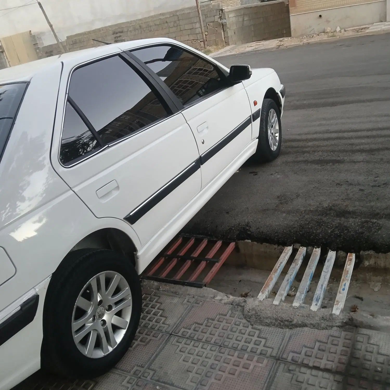 خودرو پژو، پارس آگهی ann_20296538