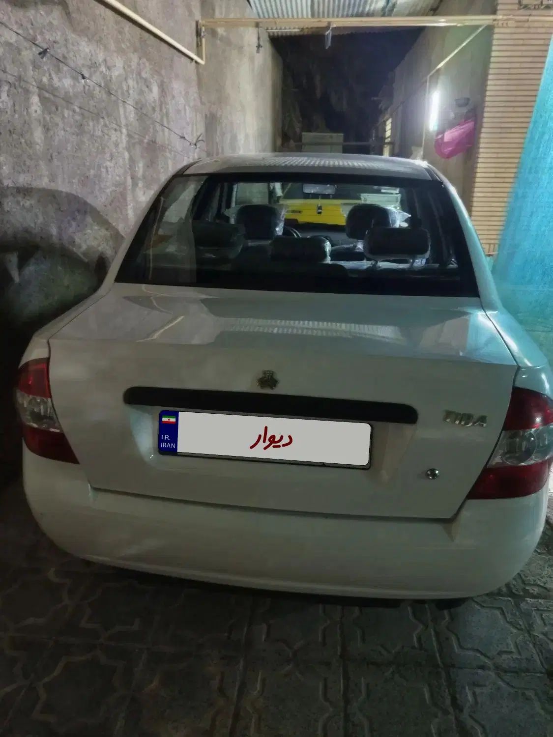 تیبا صندوق دار SX - 1401