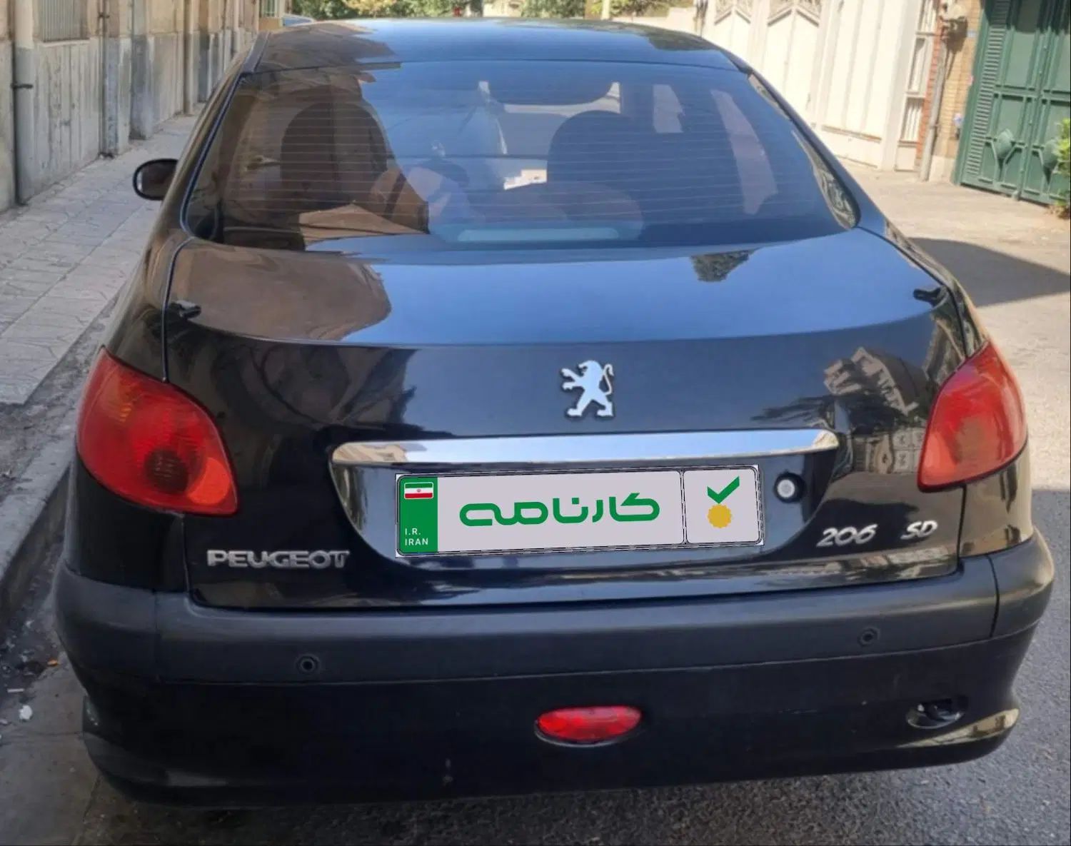 پژو ۲۰۶ صندوق دار v8 - 1396