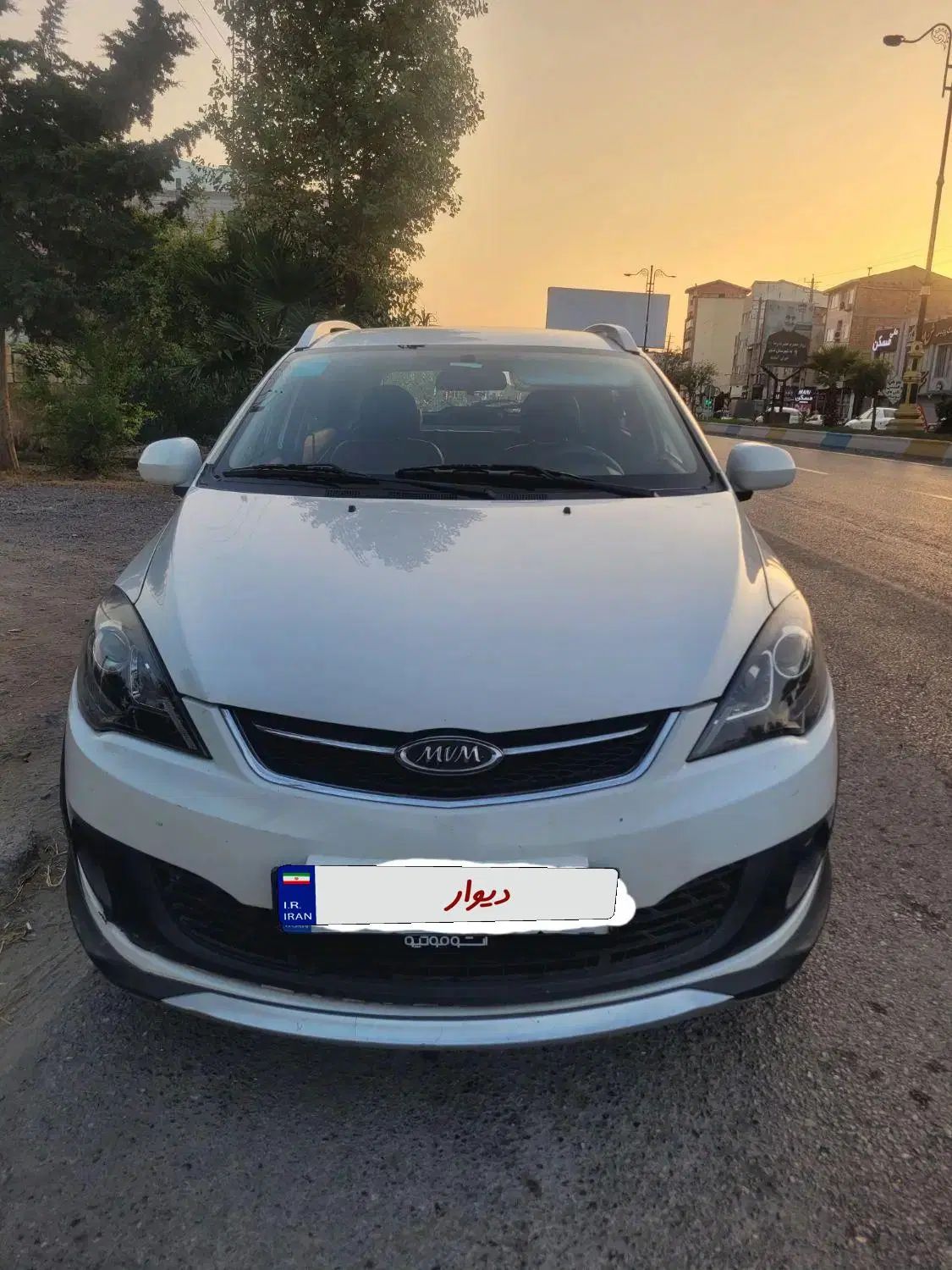 خودرو ام وی ام، 315 هاچ بک آگهی ann_20296878