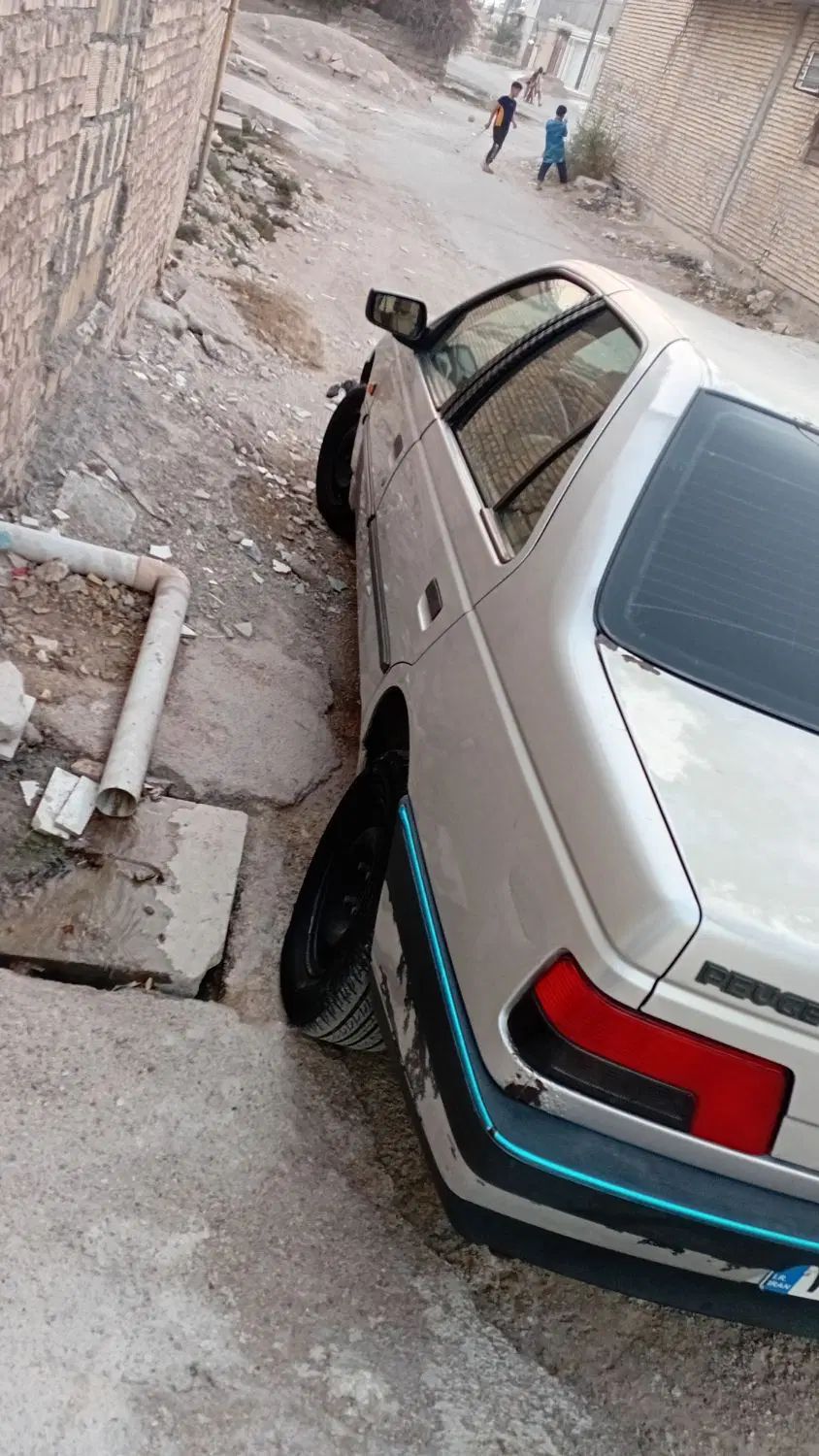 پژو 405 GLX موتور TU5 - 1395