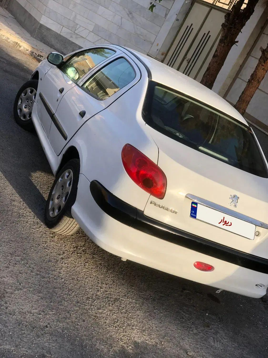 پژو ۲۰۶ صندوق دار v20 - 1389