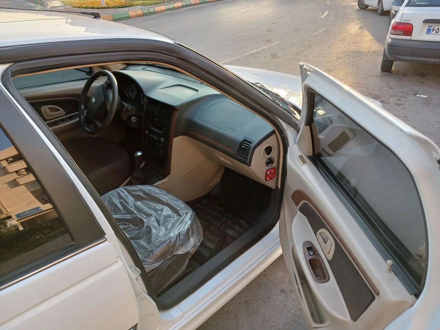 پژو پارس سال - 1400