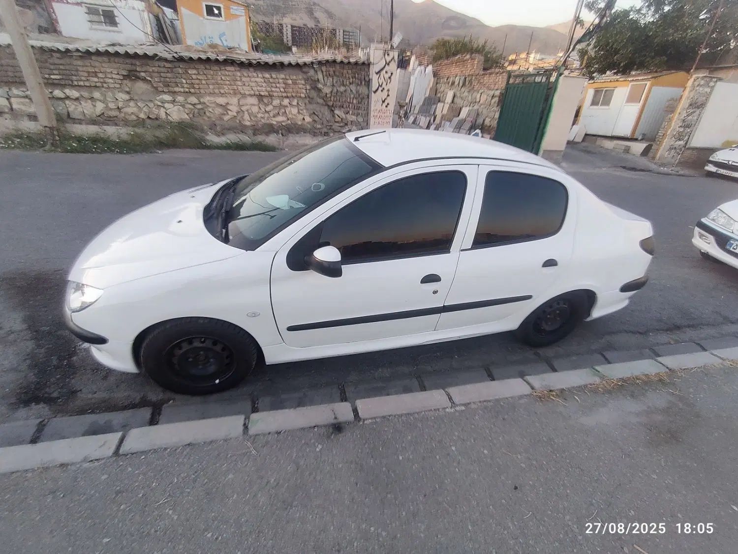 پژو ۲۰۶ صندوق دار v8 - 1395