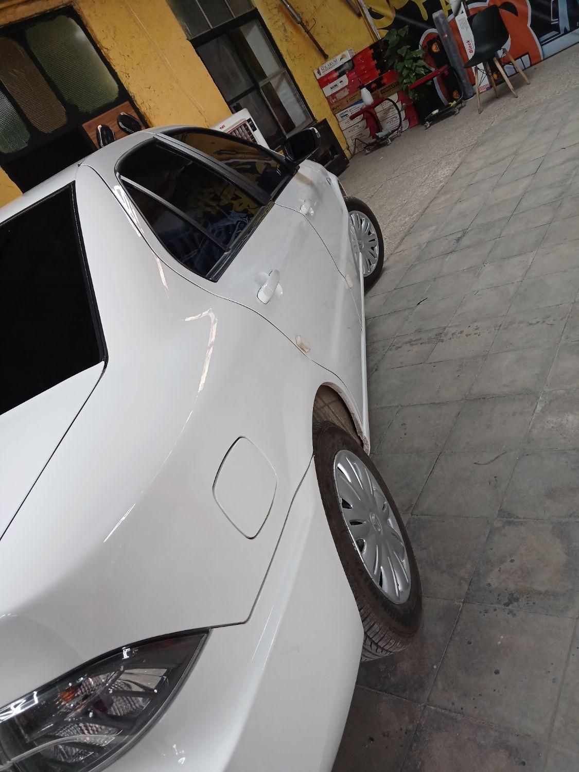 سمند LX EF7 - 1403
