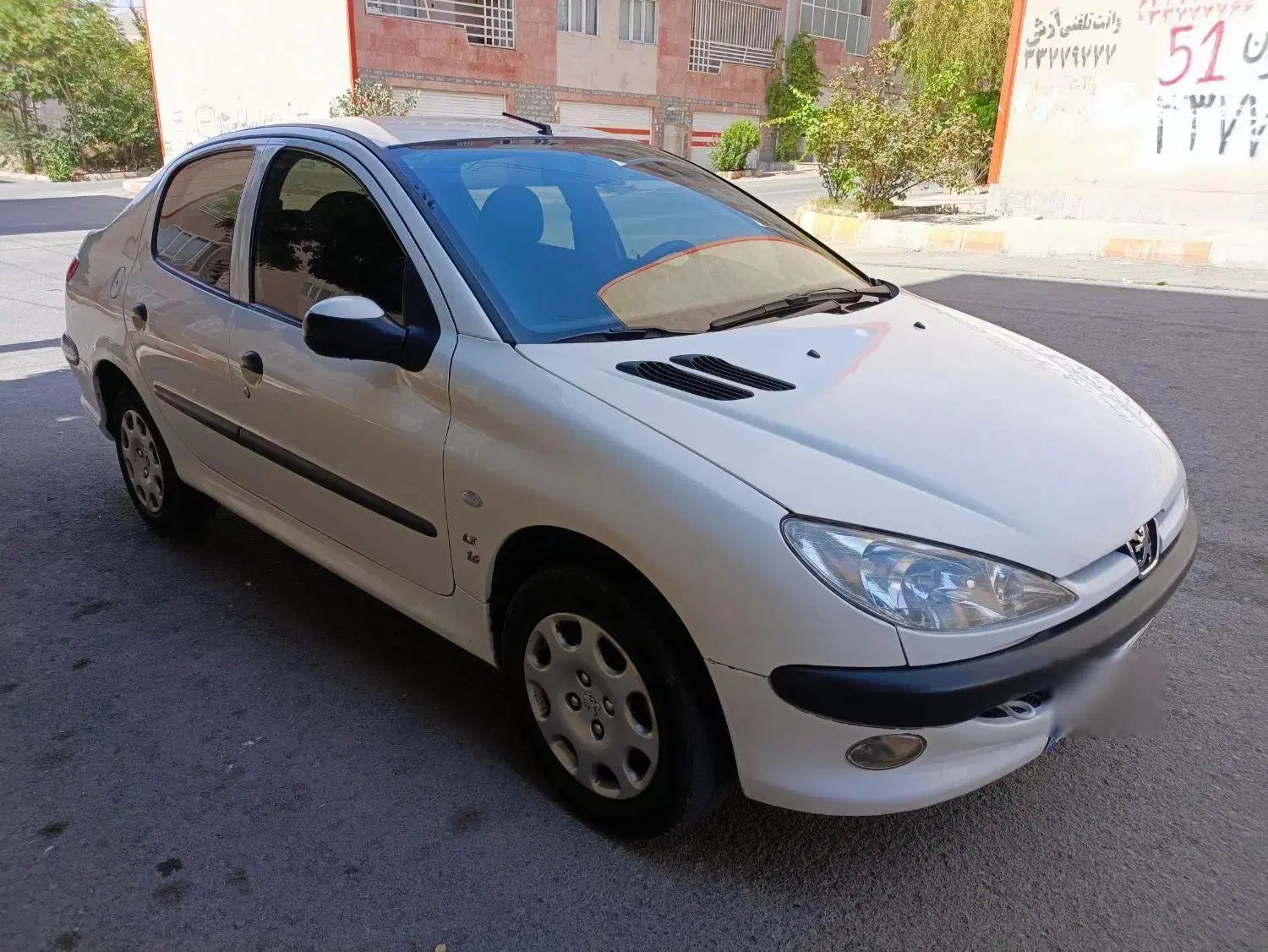 پژو ۲۰۶ صندوق دار v8 - 1389