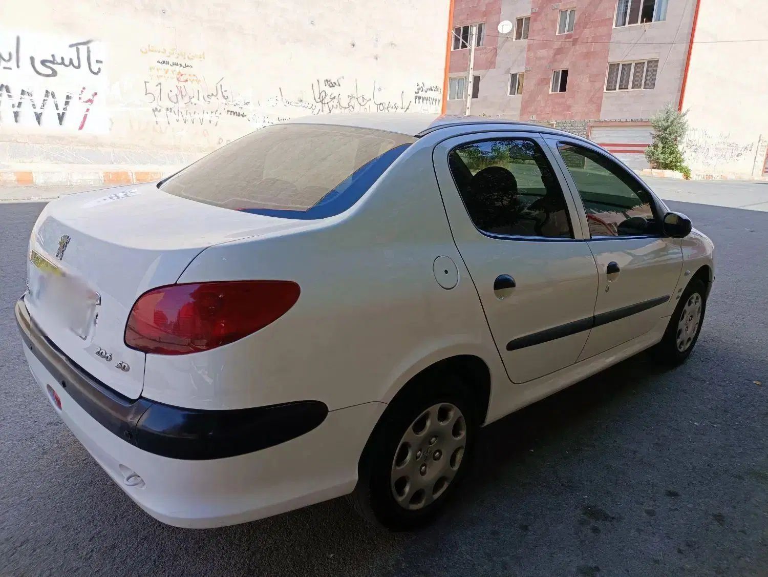 پژو ۲۰۶ صندوق دار v8 - 1389
