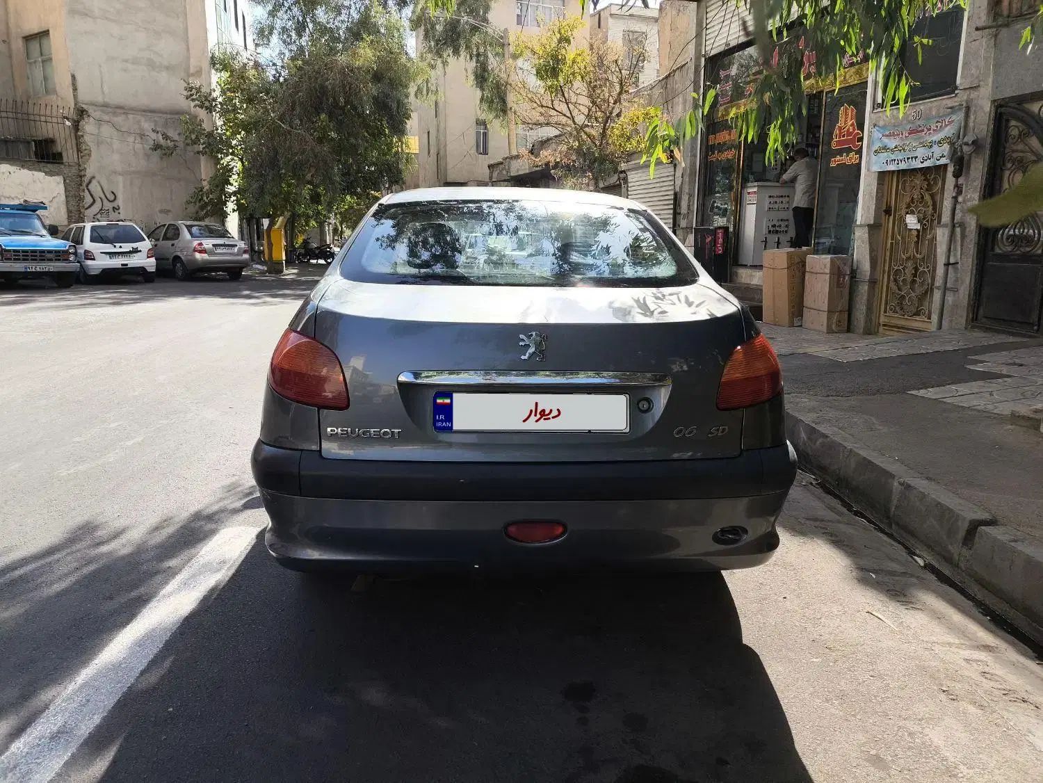 پژو ۲۰۶ صندوق دار v20 - 1389