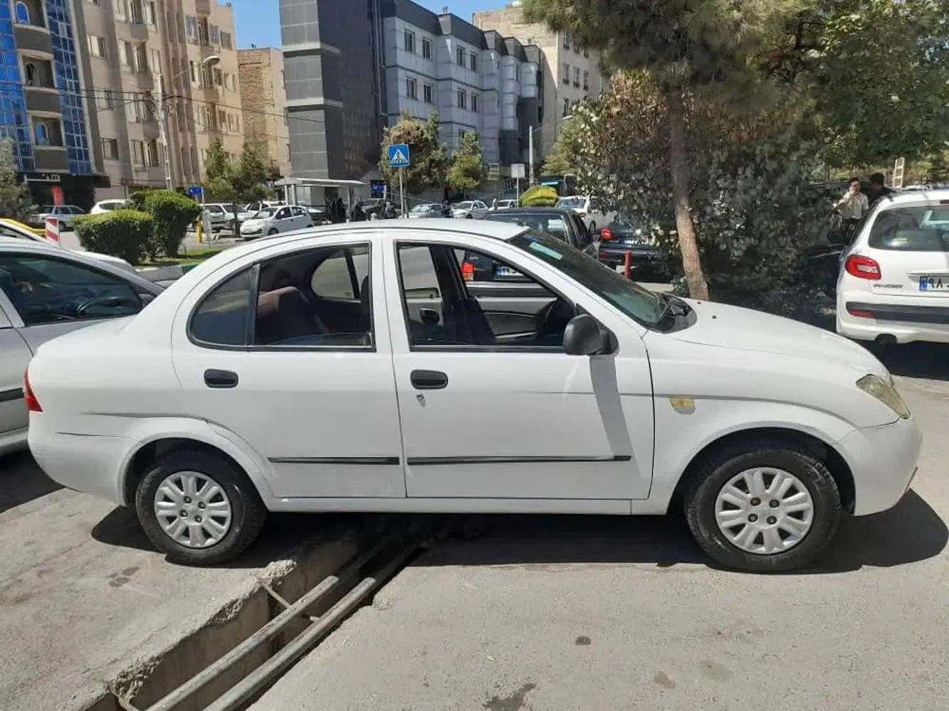 تیبا صندوق دار SX - 1398