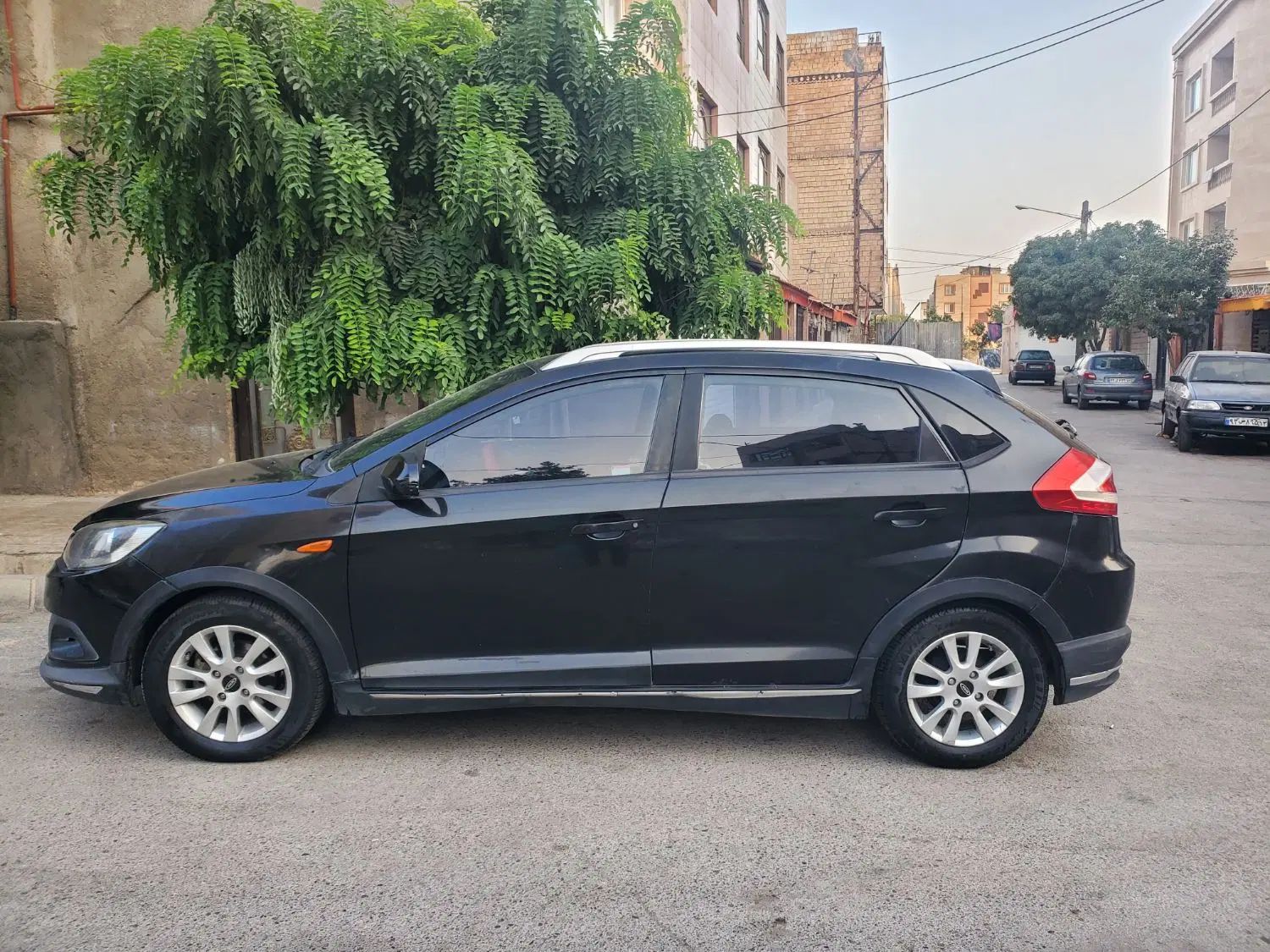 ام وی ام 315 هاچ بک اسپرت اکسلنت - 1396