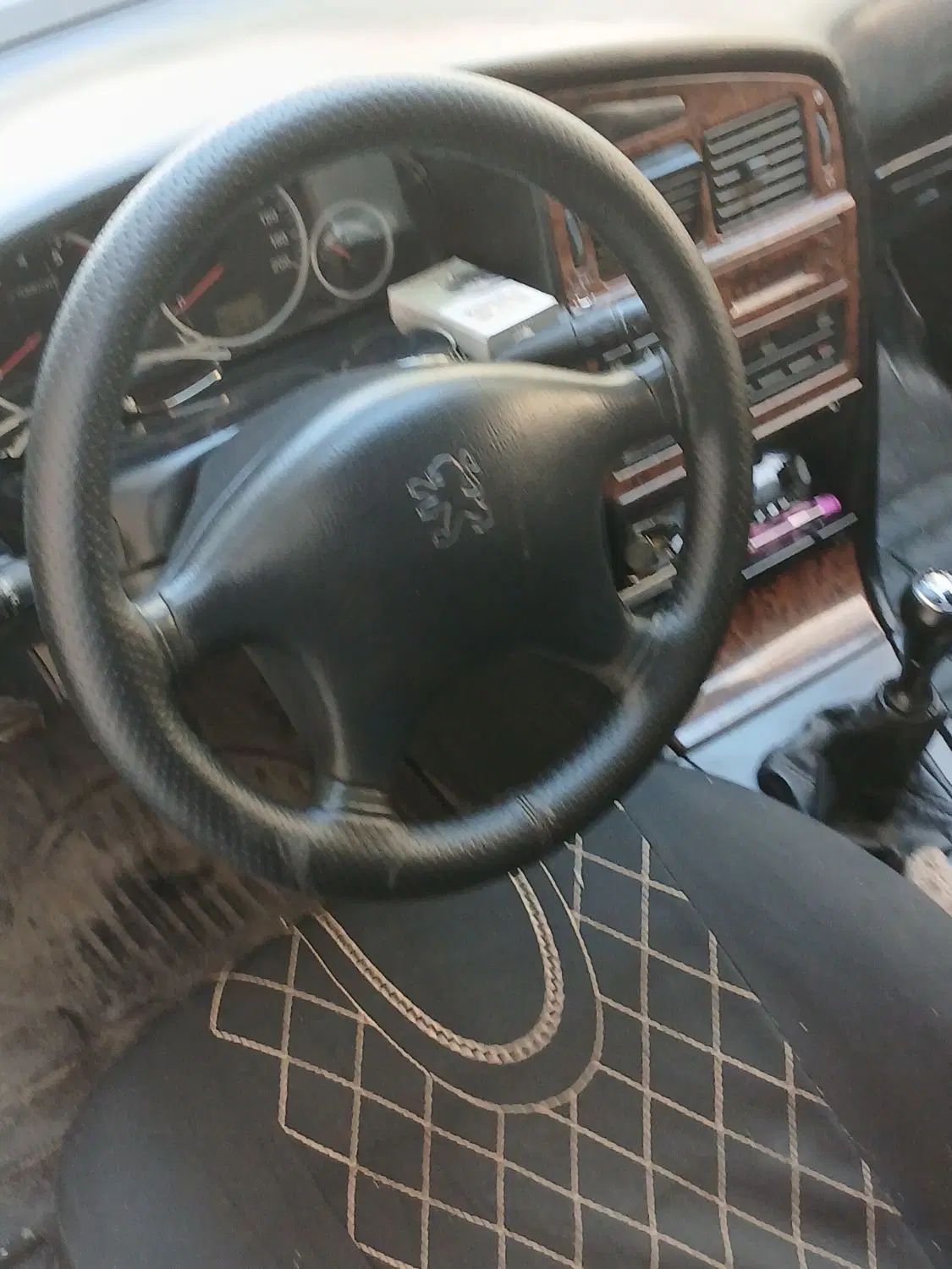 پژو 405 GLX - 1381
