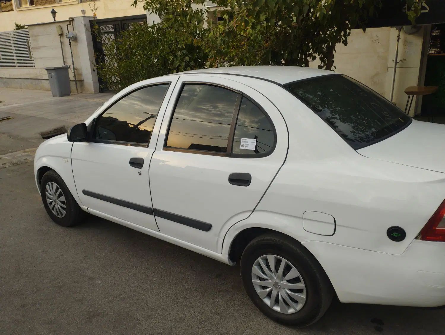 تیبا صندوق دار EX - 1392