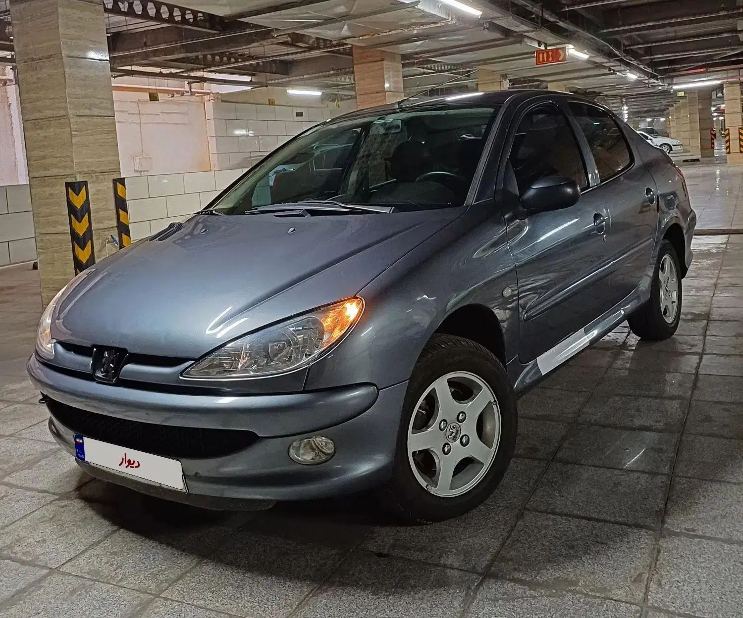 پژو ۲۰۶ صندوق دار v8 - 1390