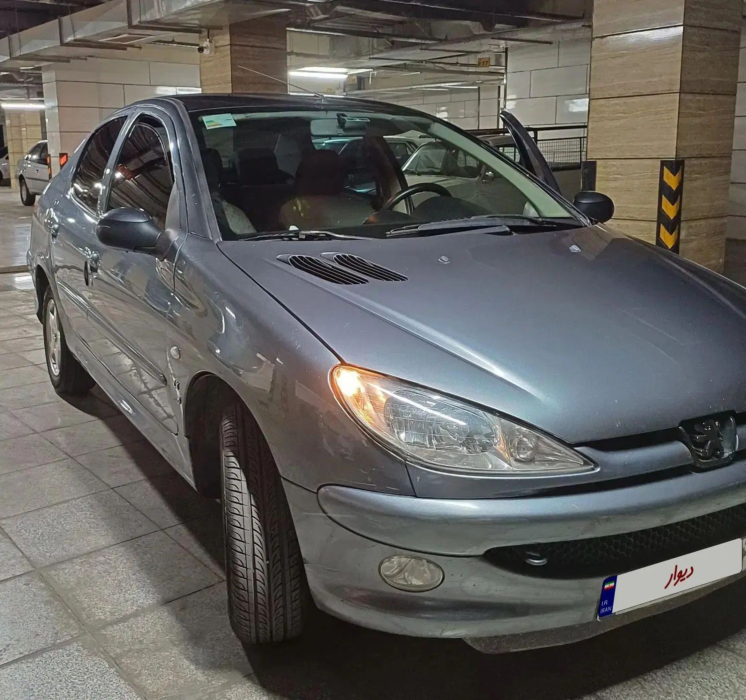 پژو ۲۰۶ صندوق دار v8 - 1390