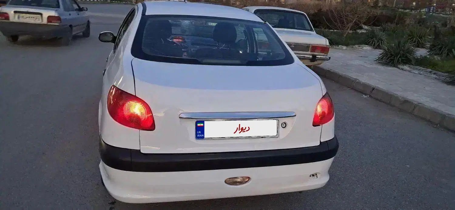 پژو ۲۰۶ صندوق دار v20 - 1390
