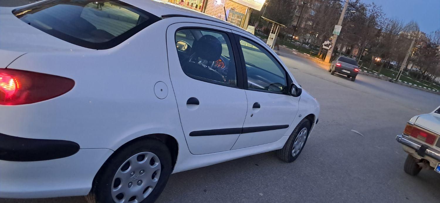پژو ۲۰۶ صندوق دار v20 - 1390