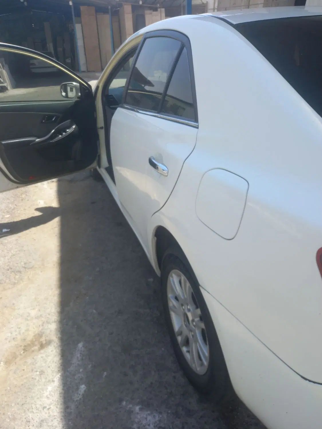 زوتی Z300 اتوماتیک - 2014