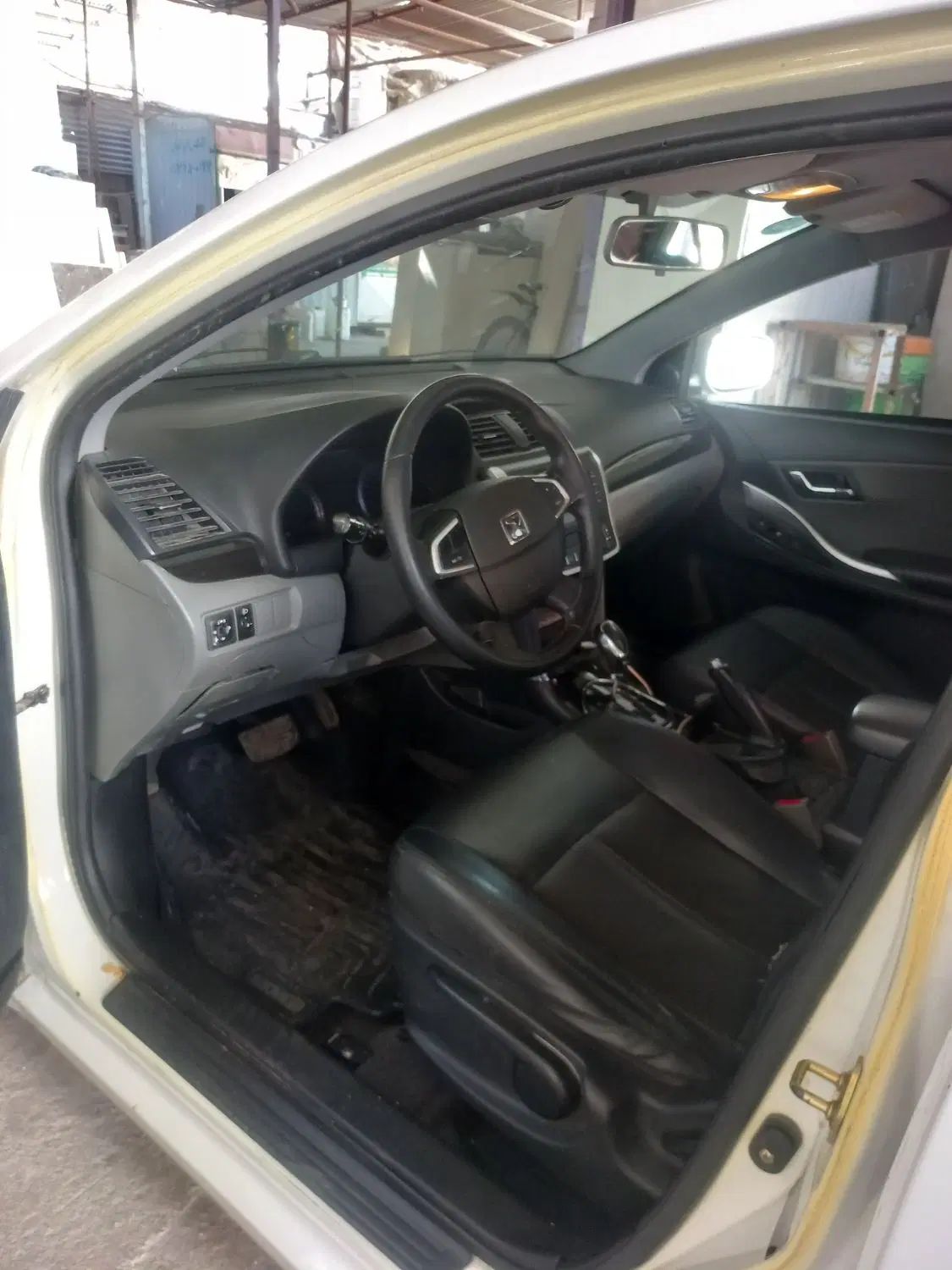 زوتی Z300 اتوماتیک - 2014