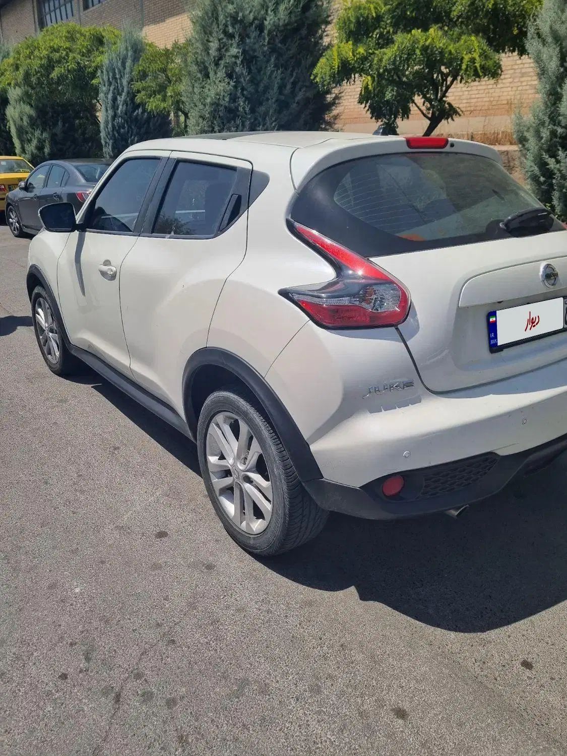 نیسان جوک اسکای‏ پک شرکتی - 2016