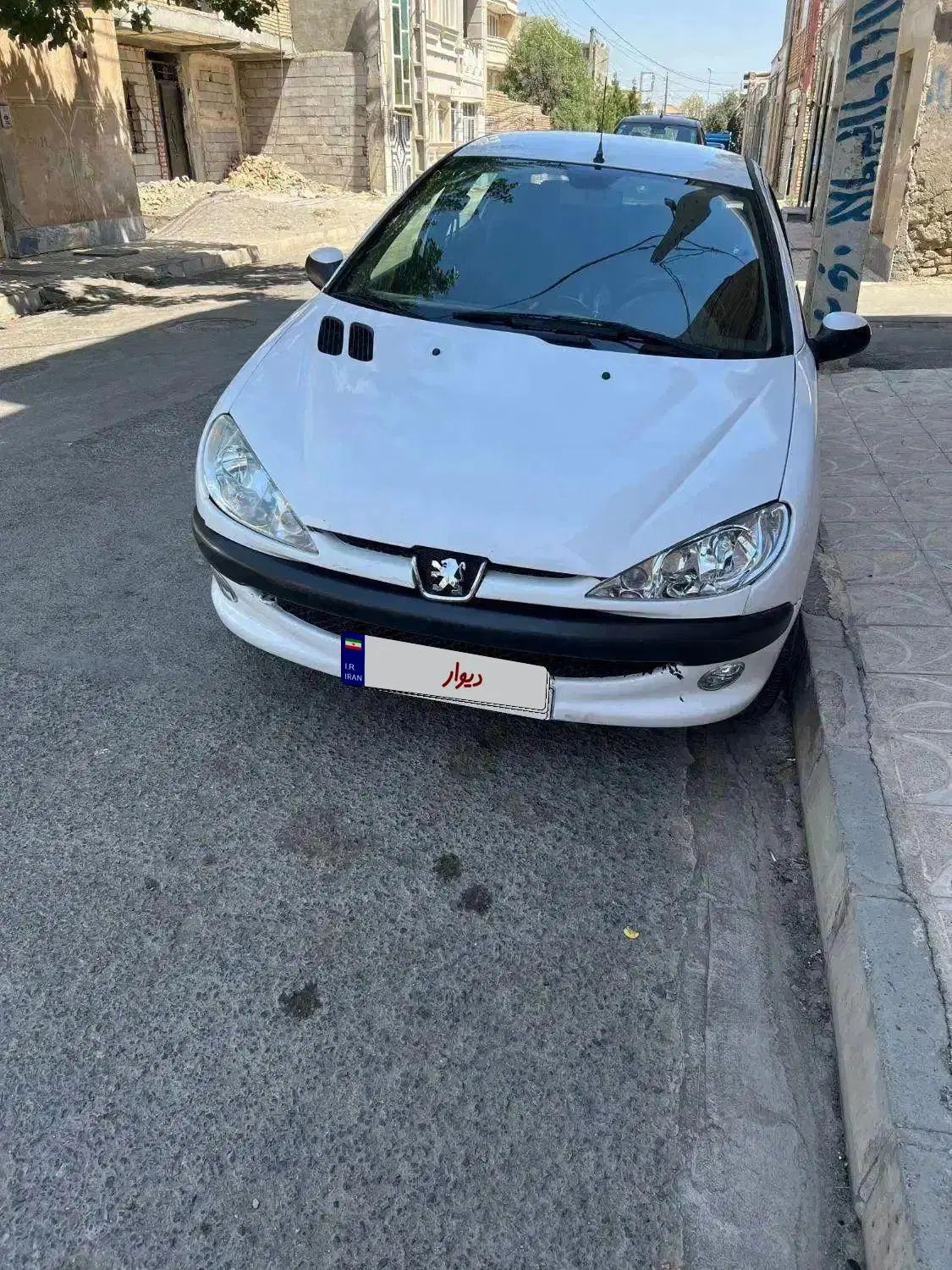 پژو ۲۰۶ صندوق دار v8 - 1396