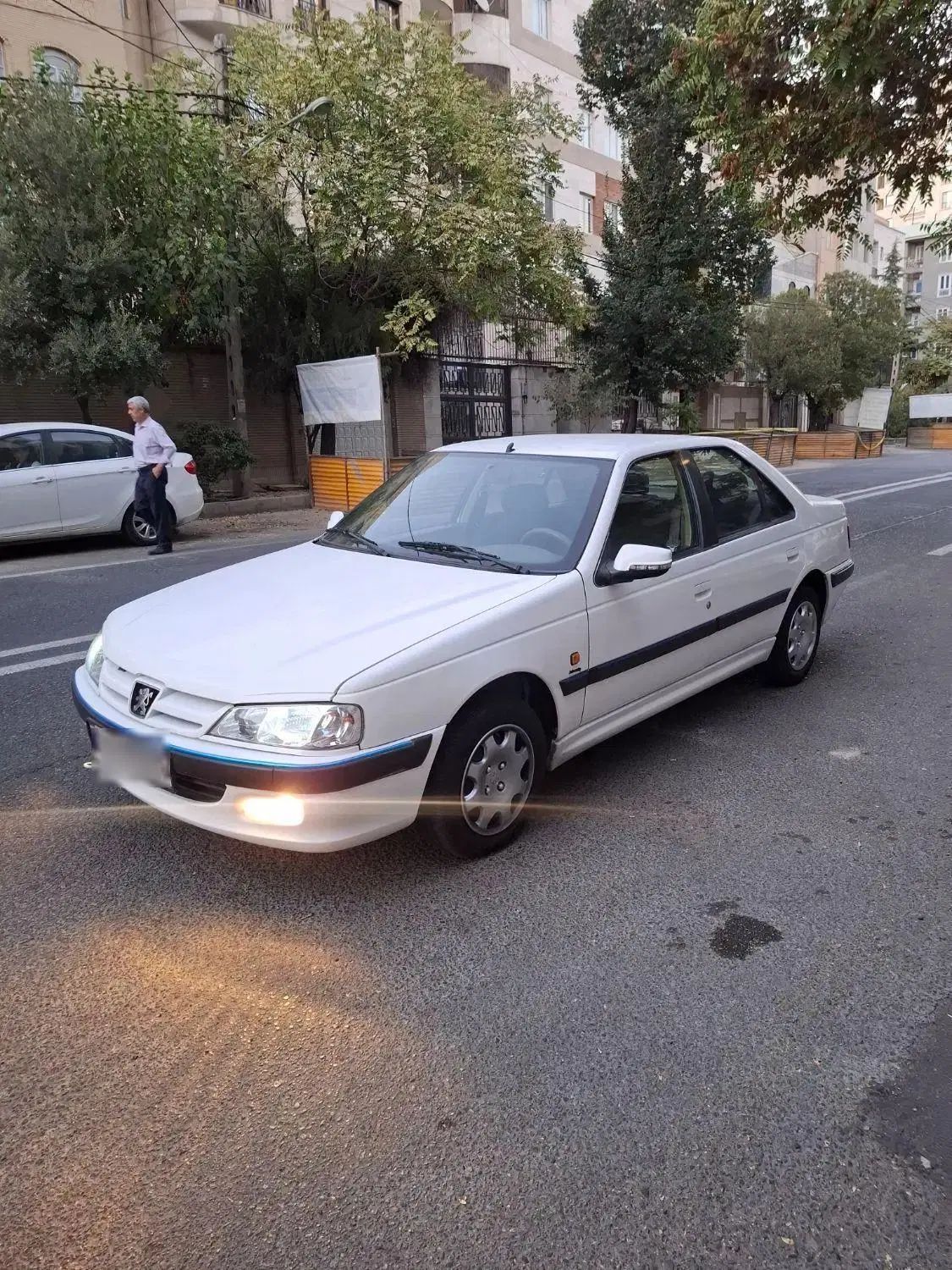 پژو پارس اتوماتیک - 1390